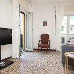 Casa Liberta - Downtown Modern With Airconditioning Sanremo