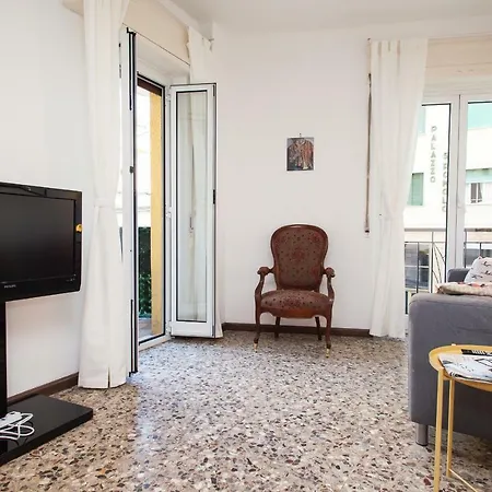 Casa Liberta - Downtown Modern With Airconditioning Sanremo
