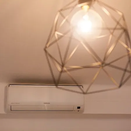 Casa Liberta - Downtown Modern With Airconditioning Apartment Sanremo